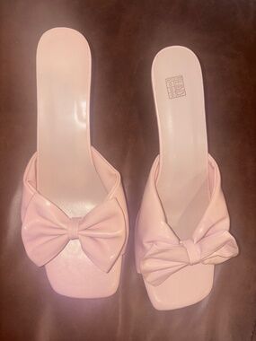 Size 11 Light Pink Kitten Heels